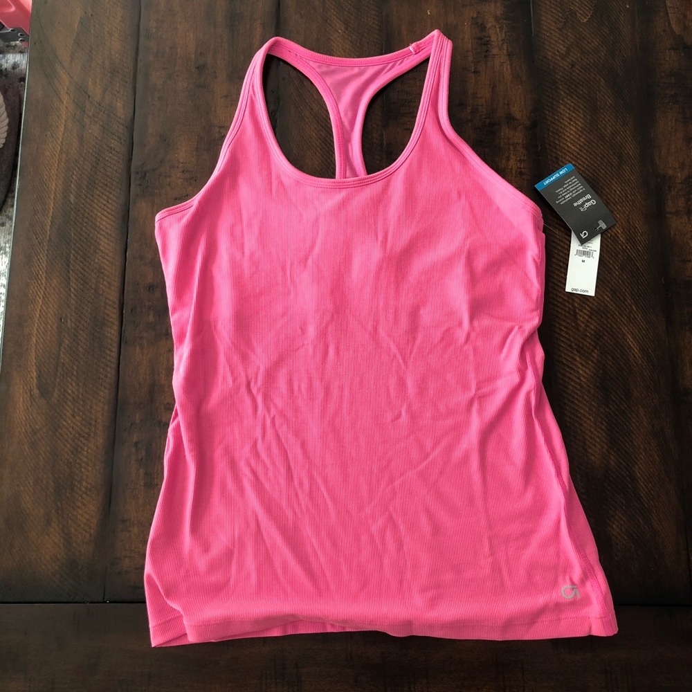 NWT Gap Fit breathe ribbed shelf tank - pink - M